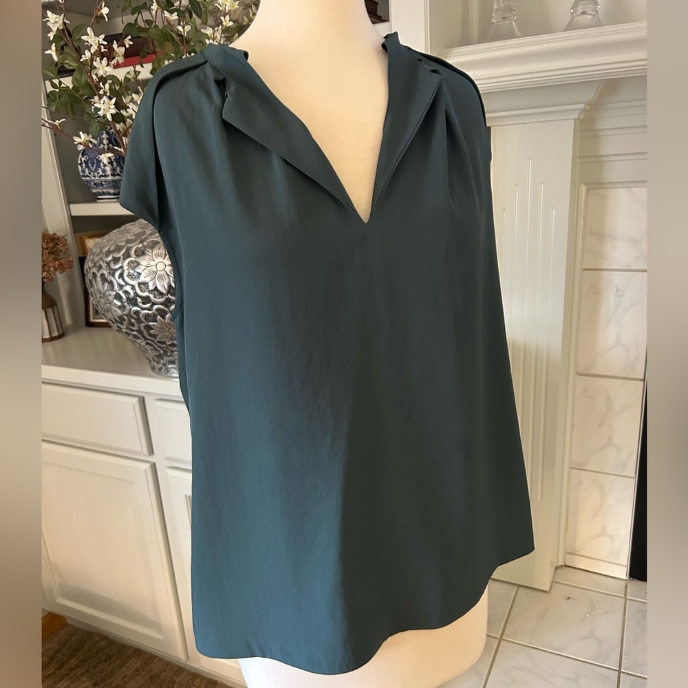 Banana Republic Top